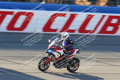 media/Jan-21-2022-Fastrack Riders (Fri) [[90b5309cc6]]/Level 1/Session 1 Front Straight/